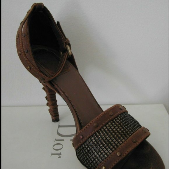 DIOR ANKLE STRAP SANDALS W/WRAPPED HEEL - Picture 2 of 5